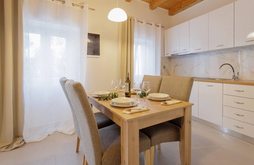 Vigla Apartment | Pavlos & Sofia Villa Vigla Apartment – Heated Private Pool, Wi-Fi, Air Conditioning