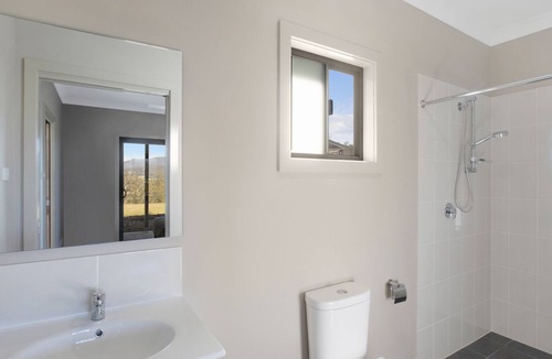 Paxton Cottage | Paxton paradise-tranquility, breathtaking mountain views and abundant wildlife