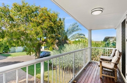 Castaways Beach House | Peace within the palms, Castaways Beach