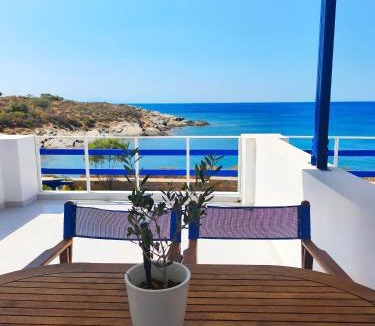 Megas Gialos House | Peaceful Bay