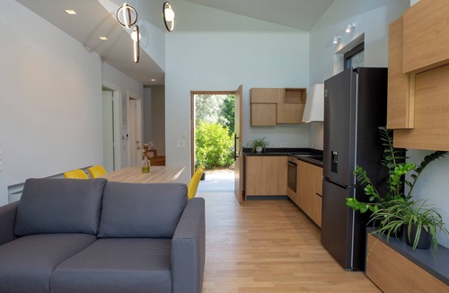 Lefkada Town Villa | Peaceful Cosy Modern villa w/t private pool,close to town & beach