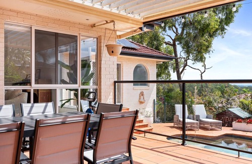 Bridgeman Downs Apartment | Peaceful Family Home: 4-Bed, Pool, Alfresco Dining