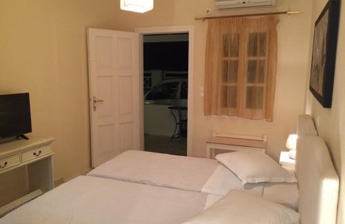 Naxos Town House | Peaceful House