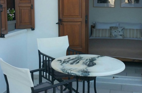 Naxos Apartment | Peaceful, panoramic seaview retreat, 5min from beach, eastern Naxos