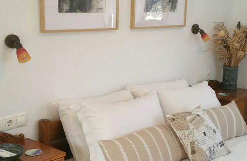 Naxos Apartment | Peaceful, panoramic seaview retreat, 5min from beach, eastern Naxos