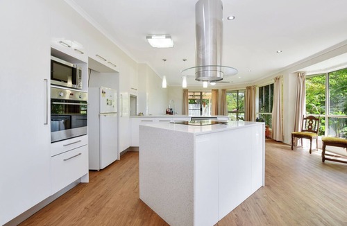 Mountain Creek House | Peaceful, Pet Friendly Home