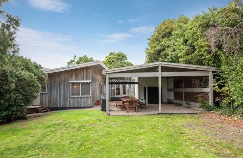 Flinders House | Pebble Views by Property Mums