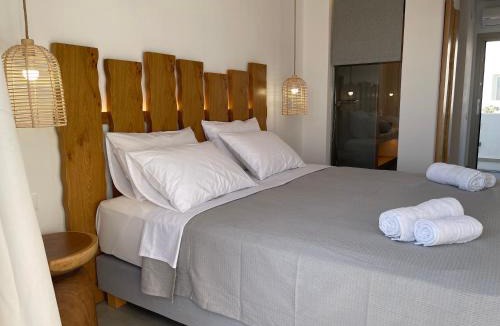 Platis Gialos Hotel | Pelagos Studios