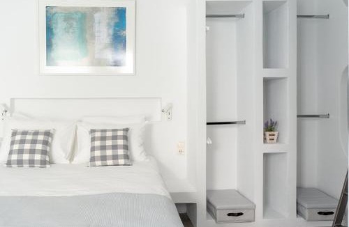 Parikia Hotel | Pelican Paros