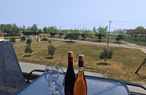 Katerini Hotel | Peloton Inn