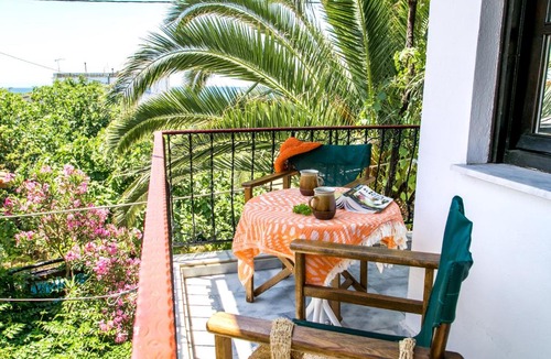 Potos House | Pension Aldebaran