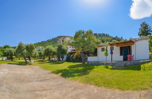 Koinira Apartment | Pension Assos