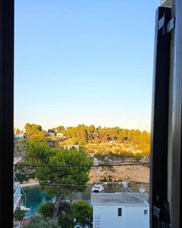 Votsi House | Pension Dimitra
