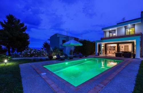 Haniotis Villa | Pentanemi Luxury Villa
