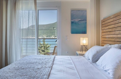 Karavomylos Apartment | Penthouse Ammos - Meliti