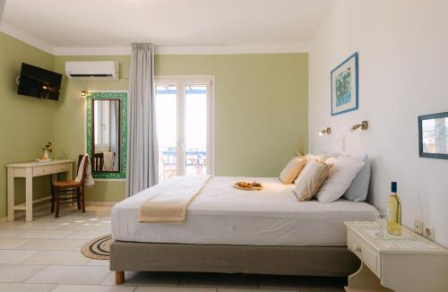 Agios Prokopios Apartment | Perama Studios