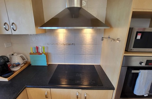Amaroo House | Perfect family home! Free WiFi, Netflix
