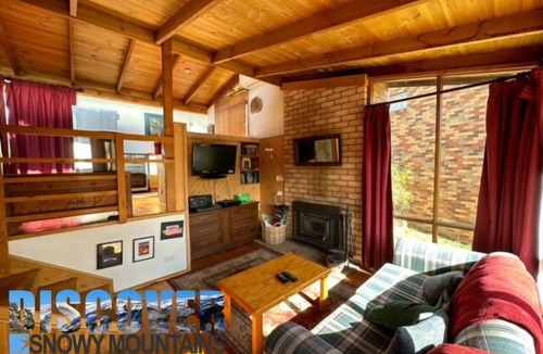 Anglers Reach Apartment | Perfect Little Retreat - Summer or Winter!