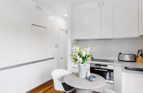 Glebe Apartment | Perfect Located Studio Apartment