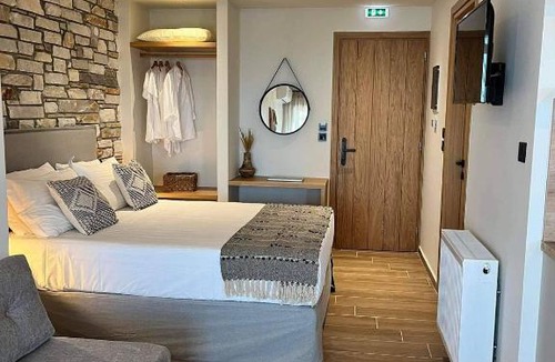 Mouresi Apartment | Peri Elxis Luxury Suites