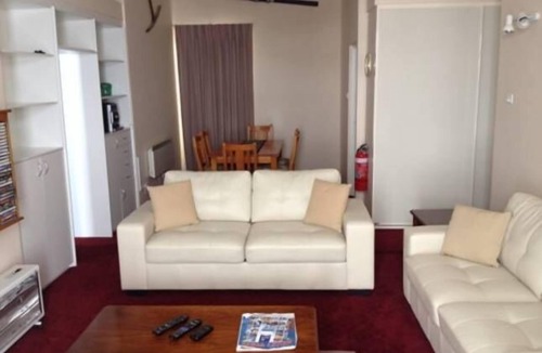 Perisher Valley Apartment | Perisher - Mountain Apartment Chez Jean U7