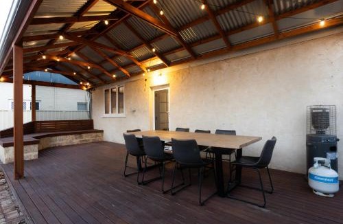 Raphael Precinct House | Pet Friendly 2BR Home with Parking and Patio