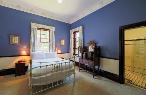 Armidale House | Petersons Armidale Winery and Guesthouse