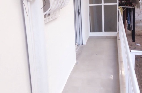 Athens House | Petit Paradis