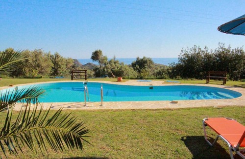 Triopetra House | Petra-Mare 2