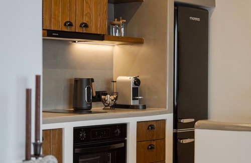 Tinos Town Hotel | Petra Suite by Vivian Horizon Tinos, Vivian Suites Tinos