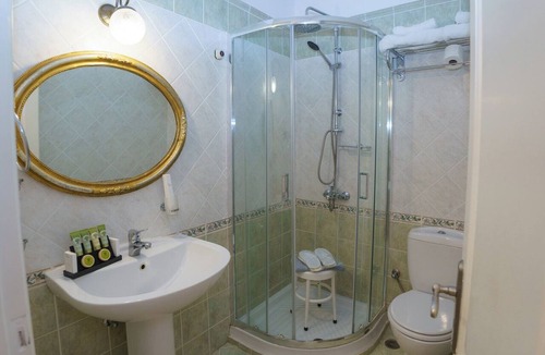 idhra Hotel | Phaedra Hotel
