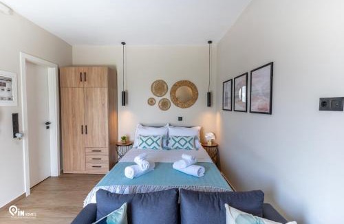 Nea Makri House | Phevos & Athena - Seaside View Luxury Studio in Nea Makri