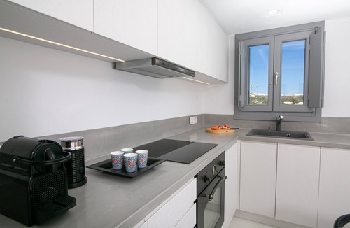 Megalochori Villa | Philosophia Luxury Villa