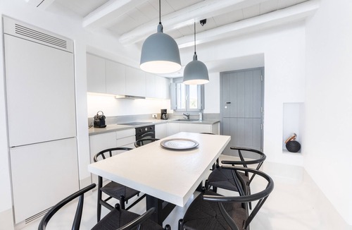 Megalochori Villa | Philosophia Luxury Villa