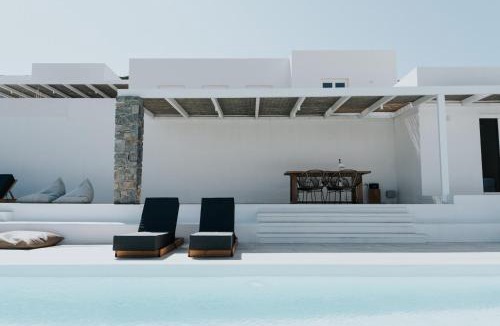 Nea Cryssi Akti Villa | Pili Pala Suites -Member of My Villas Hospitality