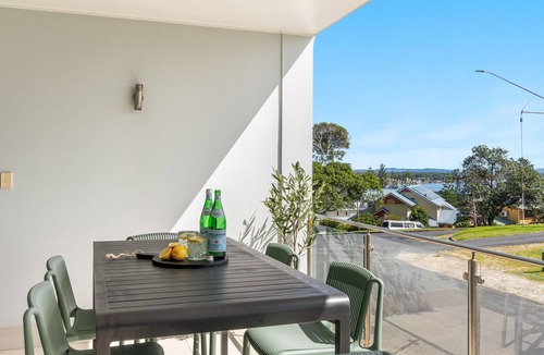 Yamba Apartment | Pilotage 3 | Ocean and Lighthouse views