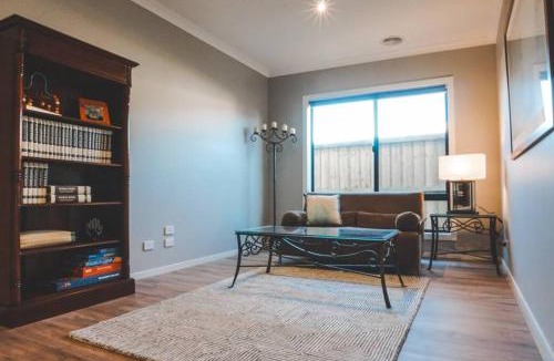 Curlewis Villa | Pinnacle of Comfort on the Bellarine, Curlewis.