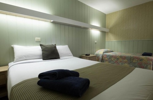 Swan Hill Hotel | Pioneer Station Motor Inn