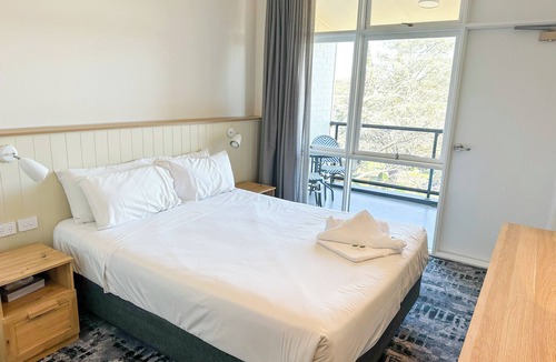 Speers Point Hotel | Pippi's At The Point