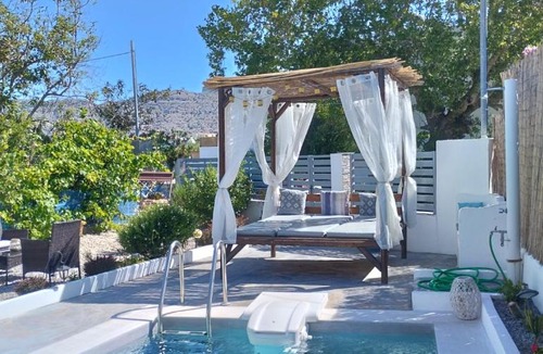Haraki House | Platanos Villa
