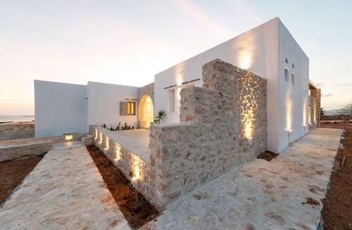 Paros Villa | Platinum Paros Villa | 5 Bedroom Villa | Private Swimming Pool & Stunning Sea