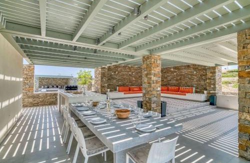 Naousa Villa | POP Villa - a family-friendly ambience by the sea