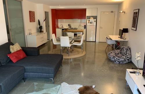 Port Melbourne Apartment | Port Melbourne Perfect 2 Bed