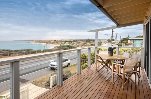 Port Willunga House | PORT WILLUNGA DREAMING a beach front experience