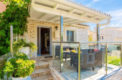 Agios Stefanos Apartment | Porto - Two Bedroom Apartment, Sleeps 5