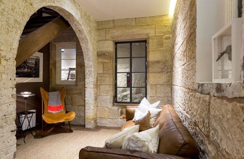 Potts Point Apartment | Potts Point Apartment by Contemporary Hotels