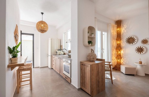 Pounta House | Pounta | 2BR Apartment w/Shared Pool | Fiora II