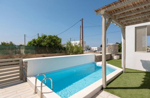 Pounta House | Pounta ,2BR Apartment w Shared Pool,Fiora I