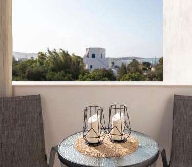 Pounta House | Pounta ,2BR Apartment w Shared Pool,Fiora I