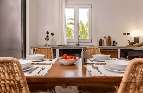 Milos House | Pozolani traditional cycladic home